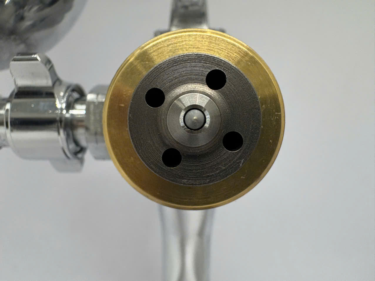 Béc phun sơn W77 Anest Iwata nozzle of W77 spray gun